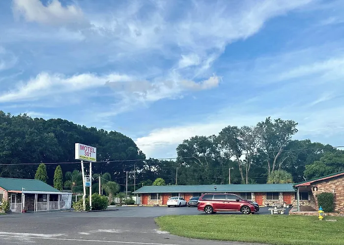 Motel 301